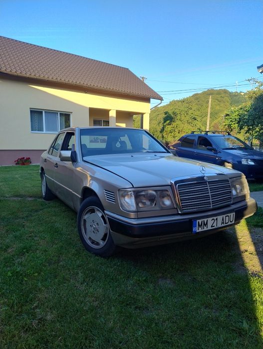 Vând Mercedes w124 motor 2,0 diesel