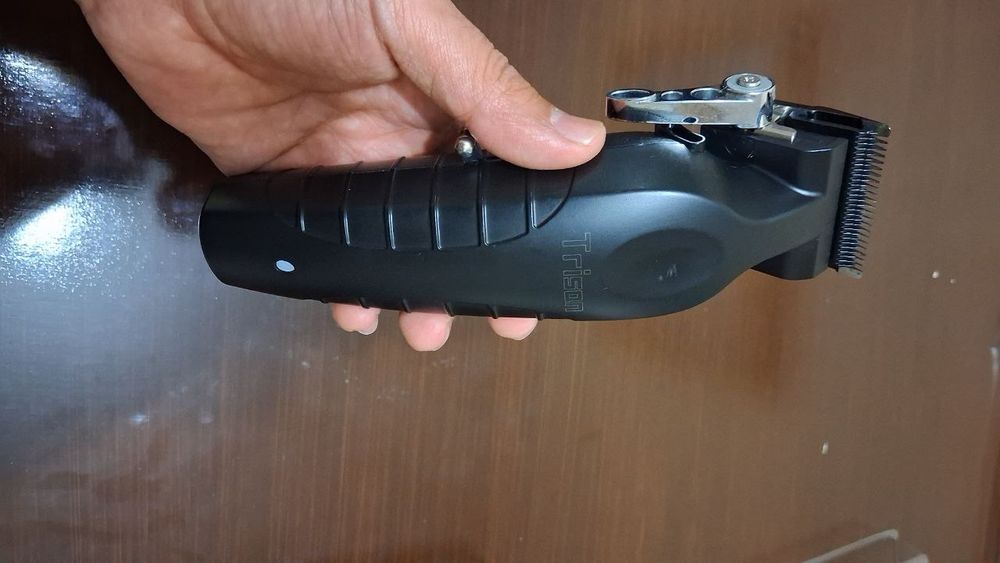 Сотилади!!! Соч оладиган машинка