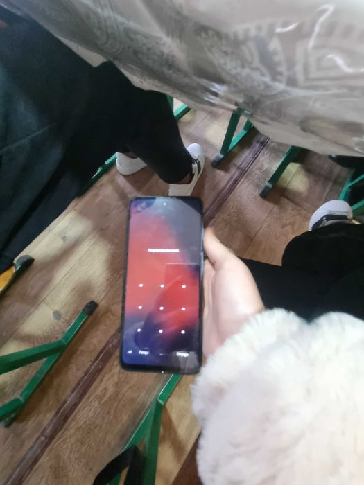 Tecno spark 20 c holati yaxshi karopkalari bor narxini kelshamiz