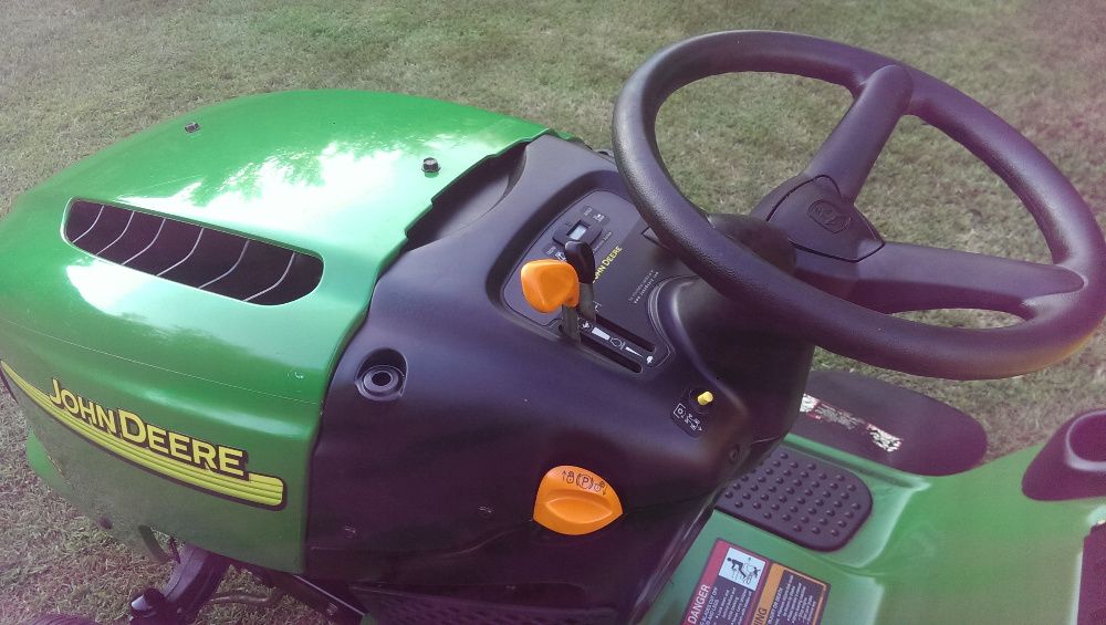 Тракторна Косачка John Deere 20 Hp внос от Щатите.. Договаряне