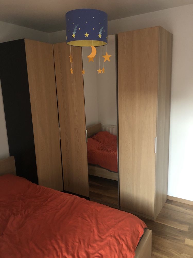 Dormitor Ikea (dulap haine + pat)