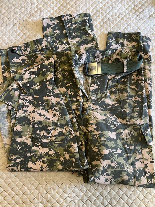 Военный костюм на мальчика с ремнем 11 класс