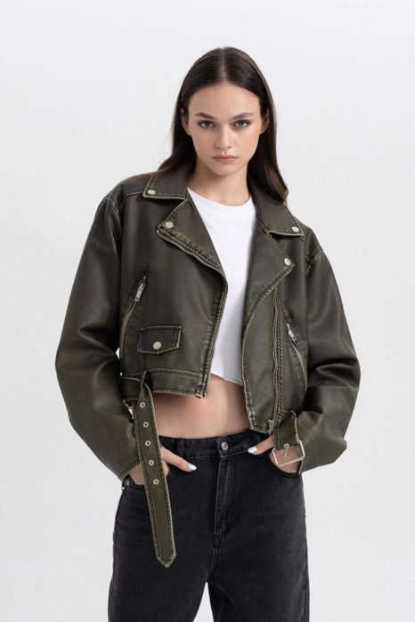 Дамско кожено яке