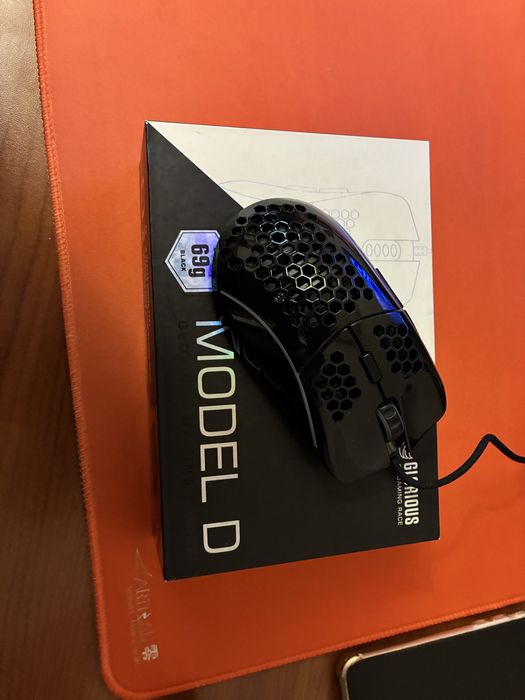 Мышка Glorious Model D