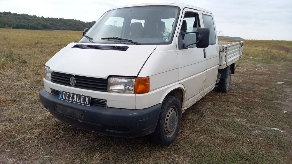 Dezmembrari Volkswagen Transporter T4 DOKA 2.5 TDI ACV