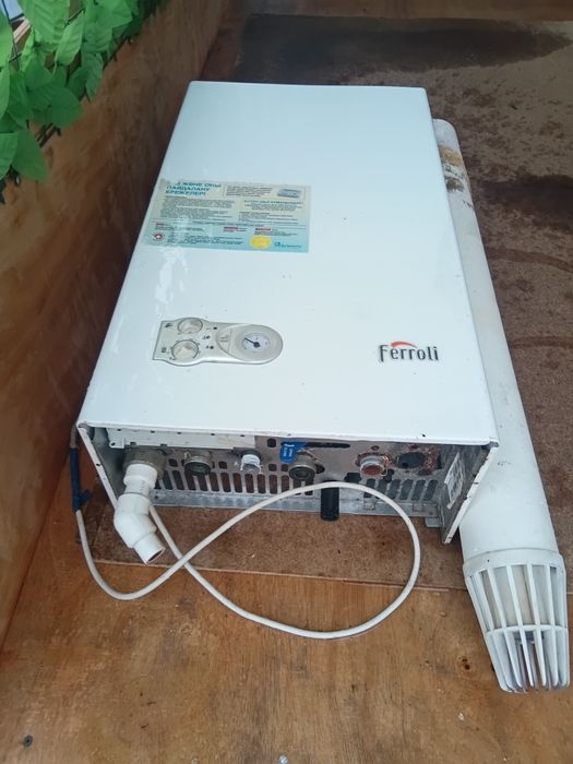 Продам Протерм .чуганный батарей .бу