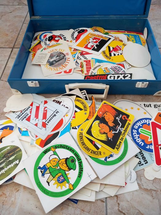 Lot Abtibilduri,Stickere Anii ''90,450 De Bucati
