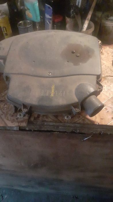 Продам запчасти Рено логан. 1.4 объем.