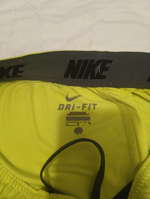 Pantaloni scurți sala Nike drytifit L