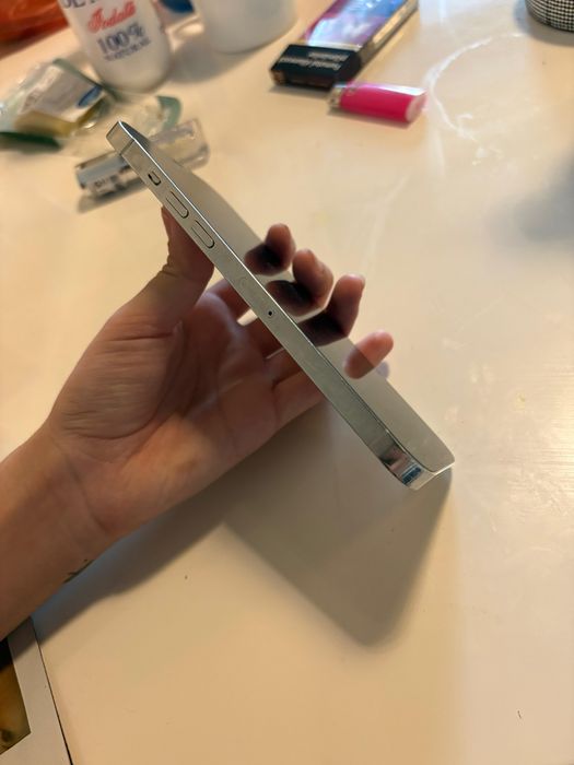 iPhone 12 pro max alb