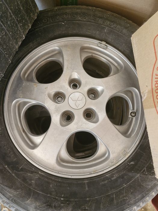 Авто бөлшектер пажеро ио