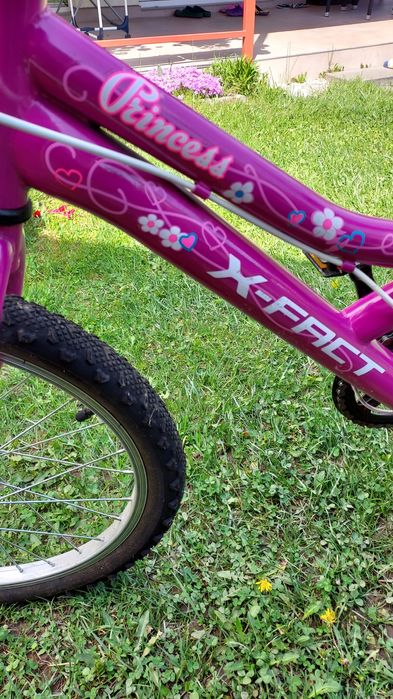 Bicicleta pt fete