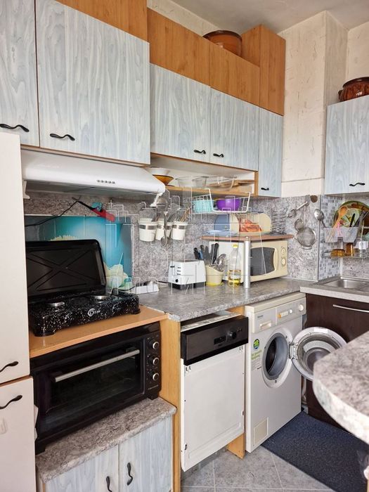 Продава се Тристаен апартамент в Варна, Възраждане 2 - 80 кв.м за 1563 €/кв.м - Снимка #3
