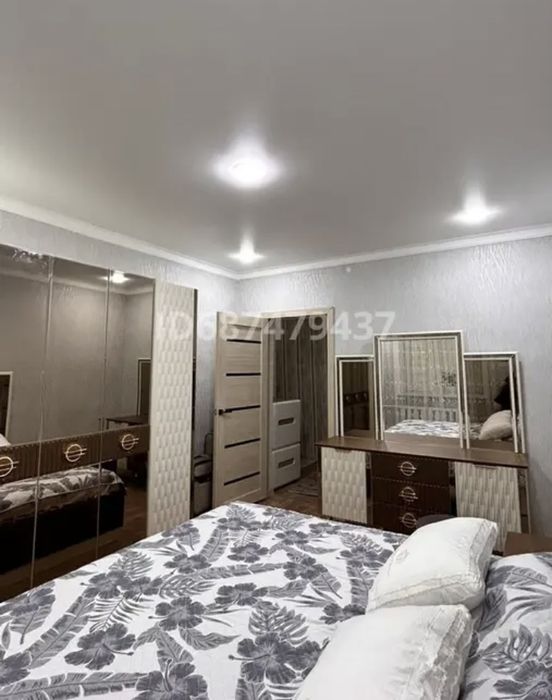 Спальный гарнитур