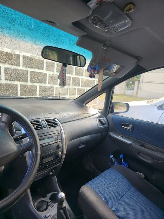 Продавам Mazda Premacy 1.8 бензин