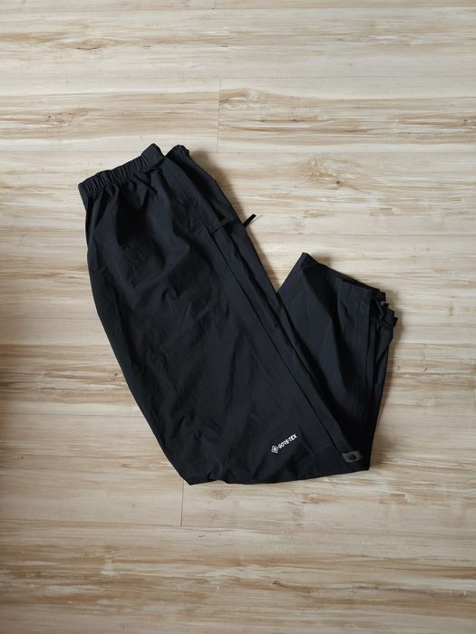 Оригинален мъжки туристически панталон Berghaus Paclite Gore-Tex