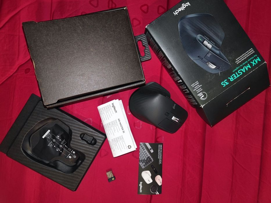 Logitech MX Master 3 Bluetooth Wireless Mouse