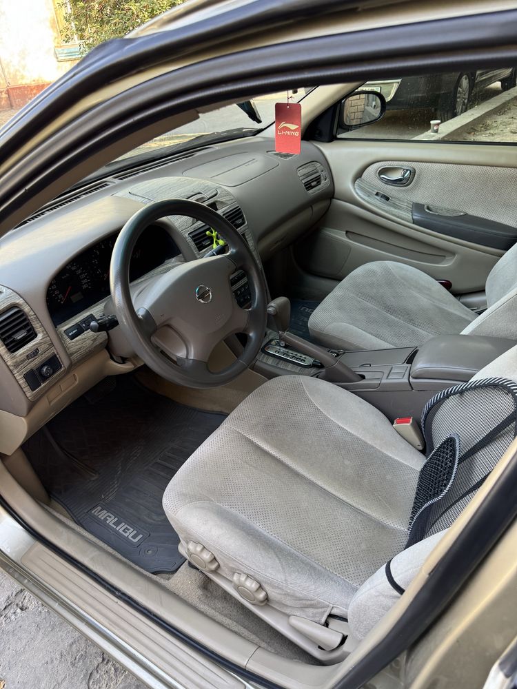 Nissan 2004 Yil