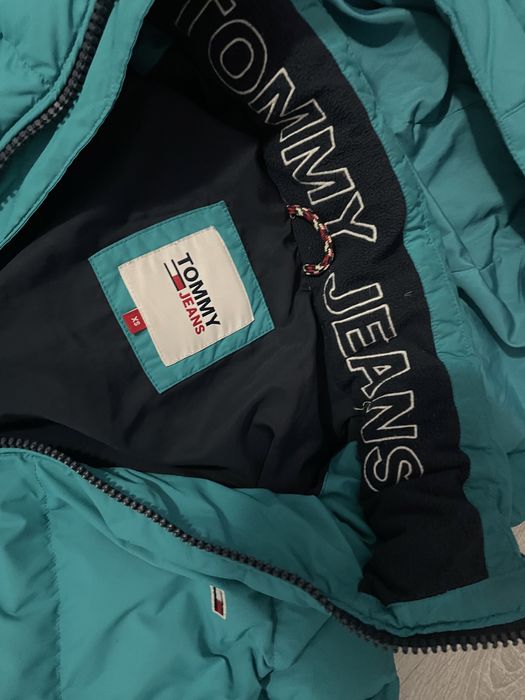 Geaca tommy albastra XS