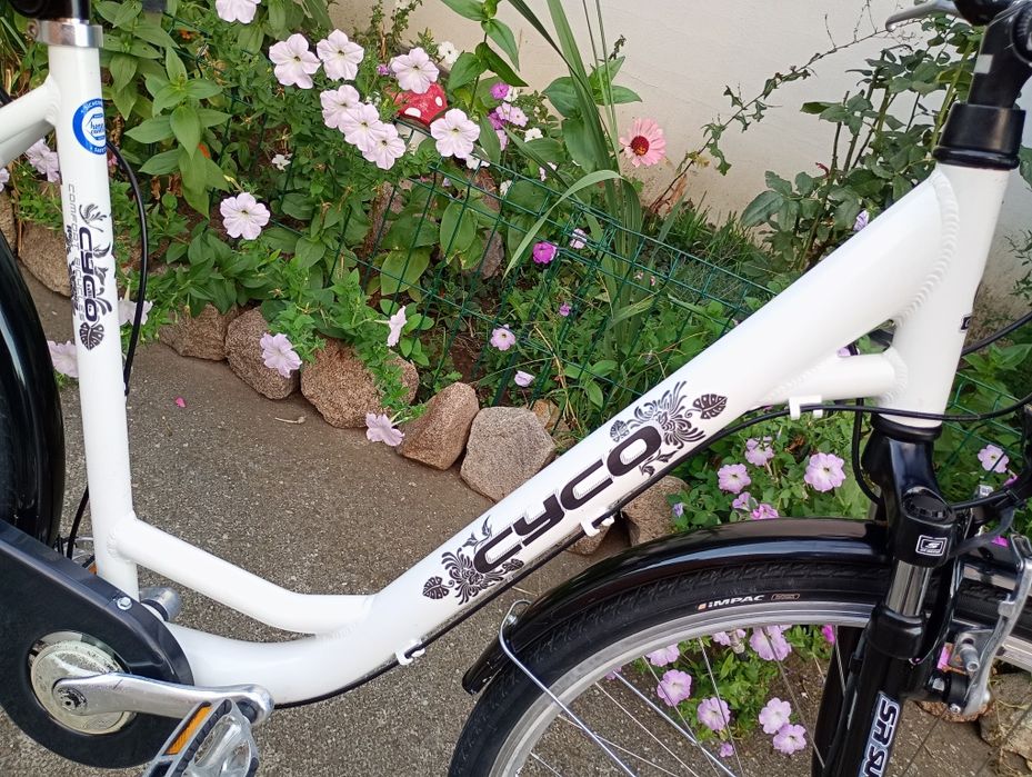 Bicicletă damă CYCO,cu 7 vit Nexus,frână picior !