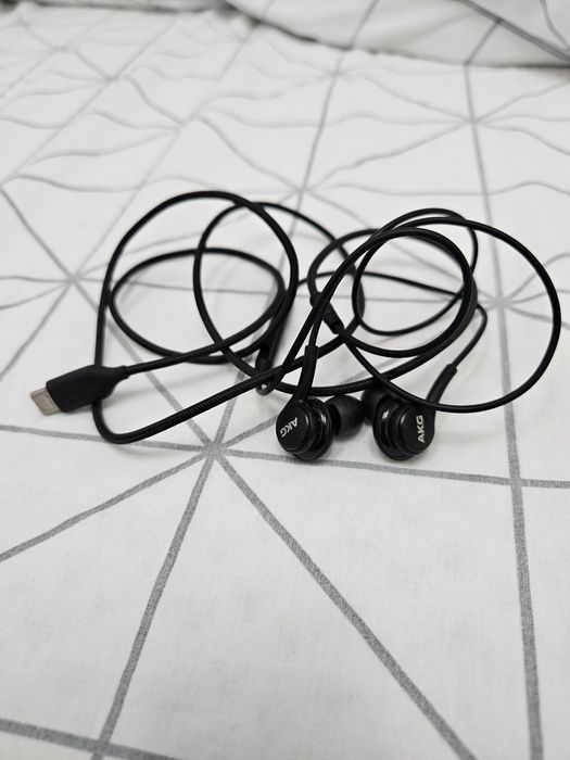 Casti Akg port type-c