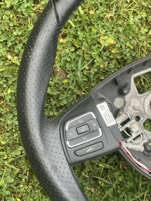 vand volan seat impecabil