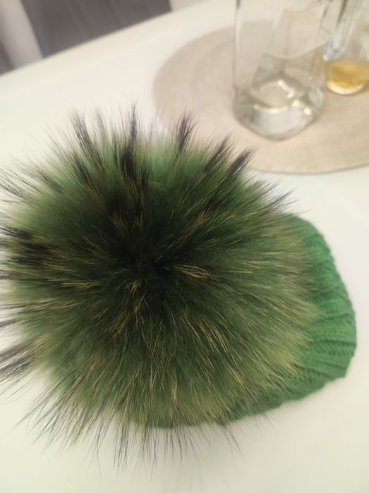 Căciulă  cu moț raton