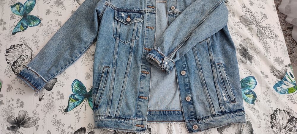 Geaca noua blugi Bershka azi transport gratuit