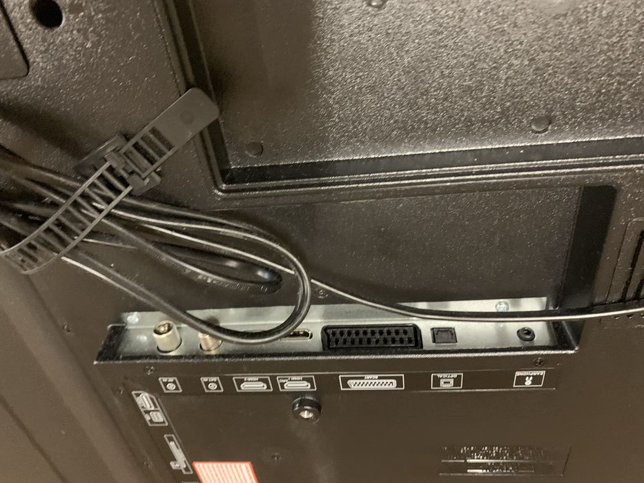 Vand televizor blaupunkt 49” Led Tv