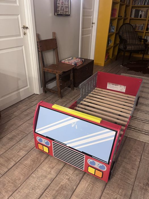 Pat pentru copii camion