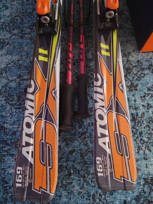 Vand skiuri+clapari+bete+casca+ochelari