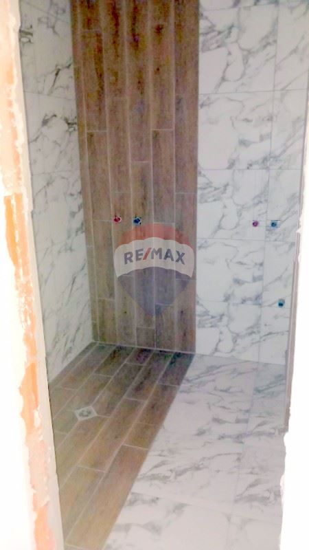 Продава се Двустаен апартамент в Балчик - 77 кв.м за 572 €/кв.м - Снимка #4