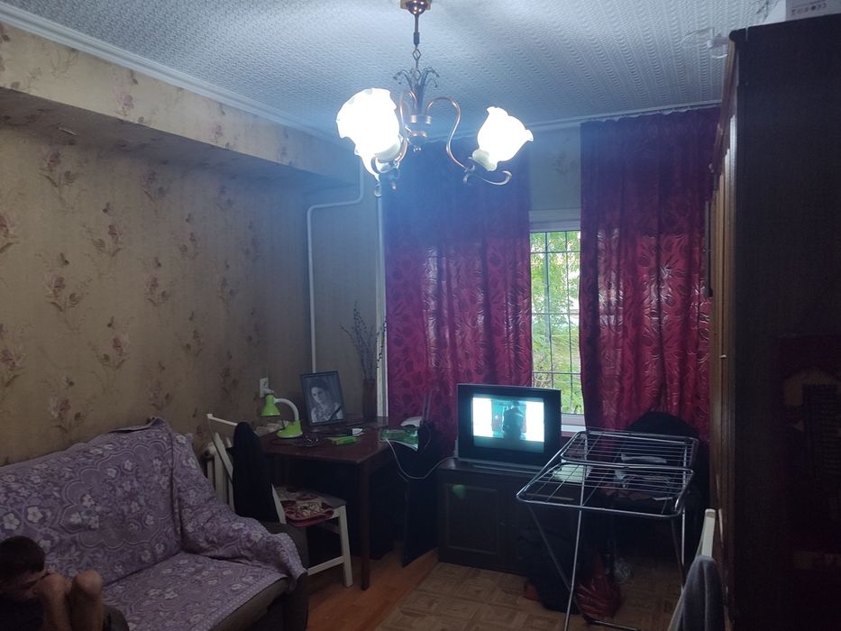 Продам 2 комнатную квартиру