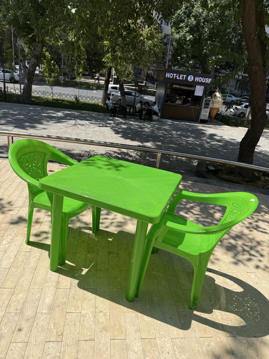 Продаются комплекты столов