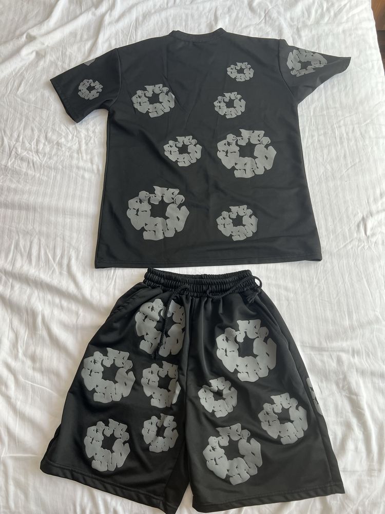 Екипи Denim Tears