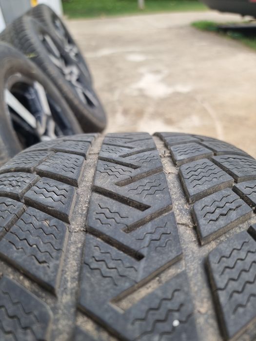 Anvelope/cauciucuri  205/65/16C , 255/65/17, 255/55/18, 235/75/15