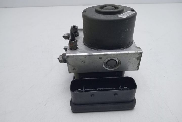 Pompa ABS  3M51-2m110-CA Ford Focus a 2-a generatie