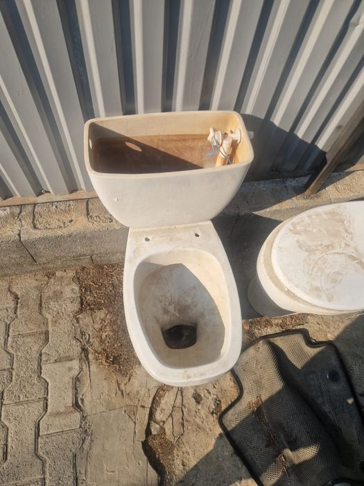 Унитазы для рабочих