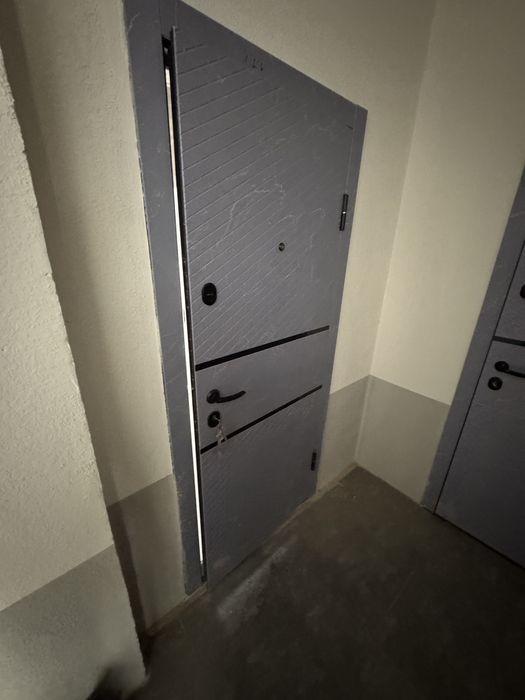 Прадаетса дом икатеж