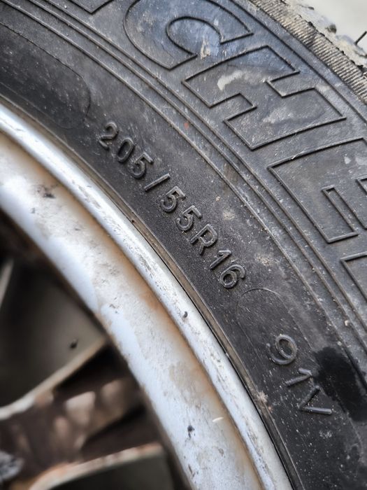 5х110 16 цола с гуми