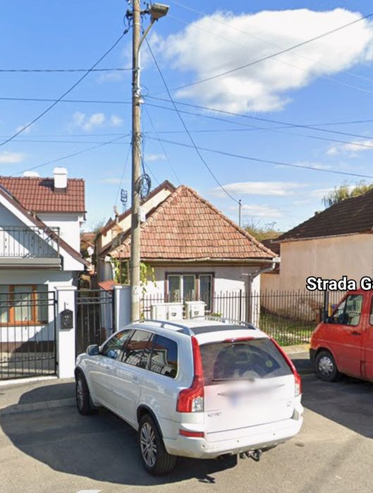 Vând casă in Sibiu zona buna