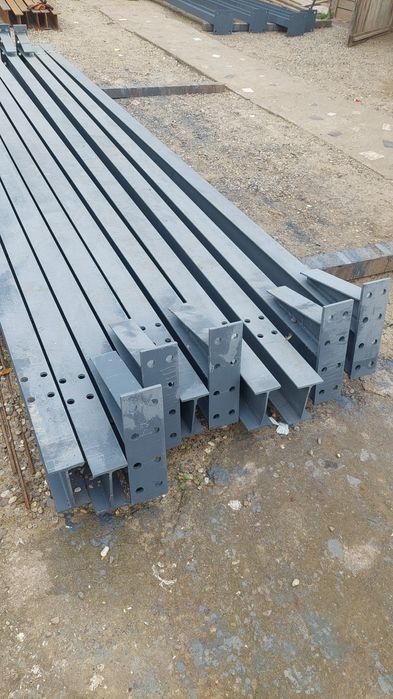 Vând 5ferme metalice la 6m din ipe140 și 10stalpi la 3m