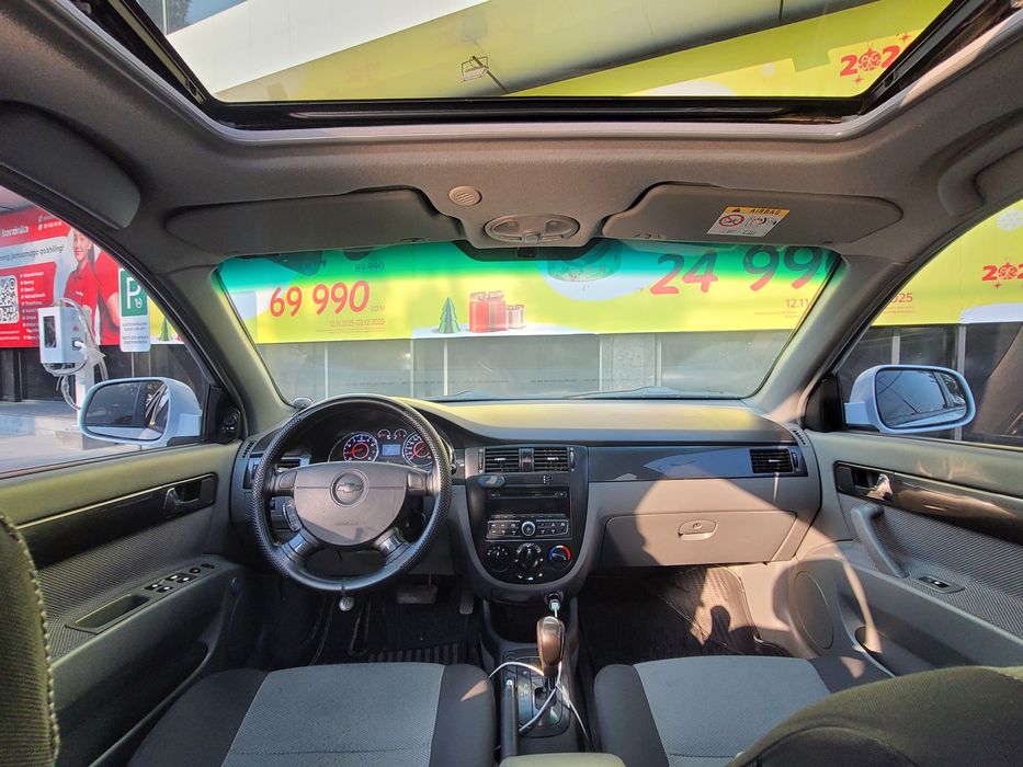 Chevrolet Gentra 3 pozitsiya