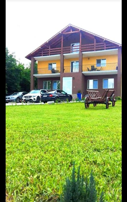 Inchiriez pensiune Crăciun&Revelion