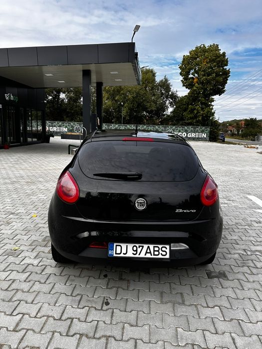 Vând Fiat bravo 1.4 benzina