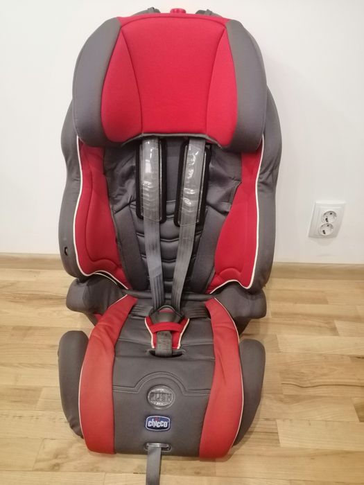 Детско столче за кола Chicco