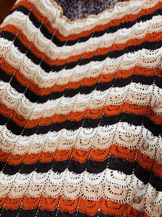 Patura realizata manual model deosebit