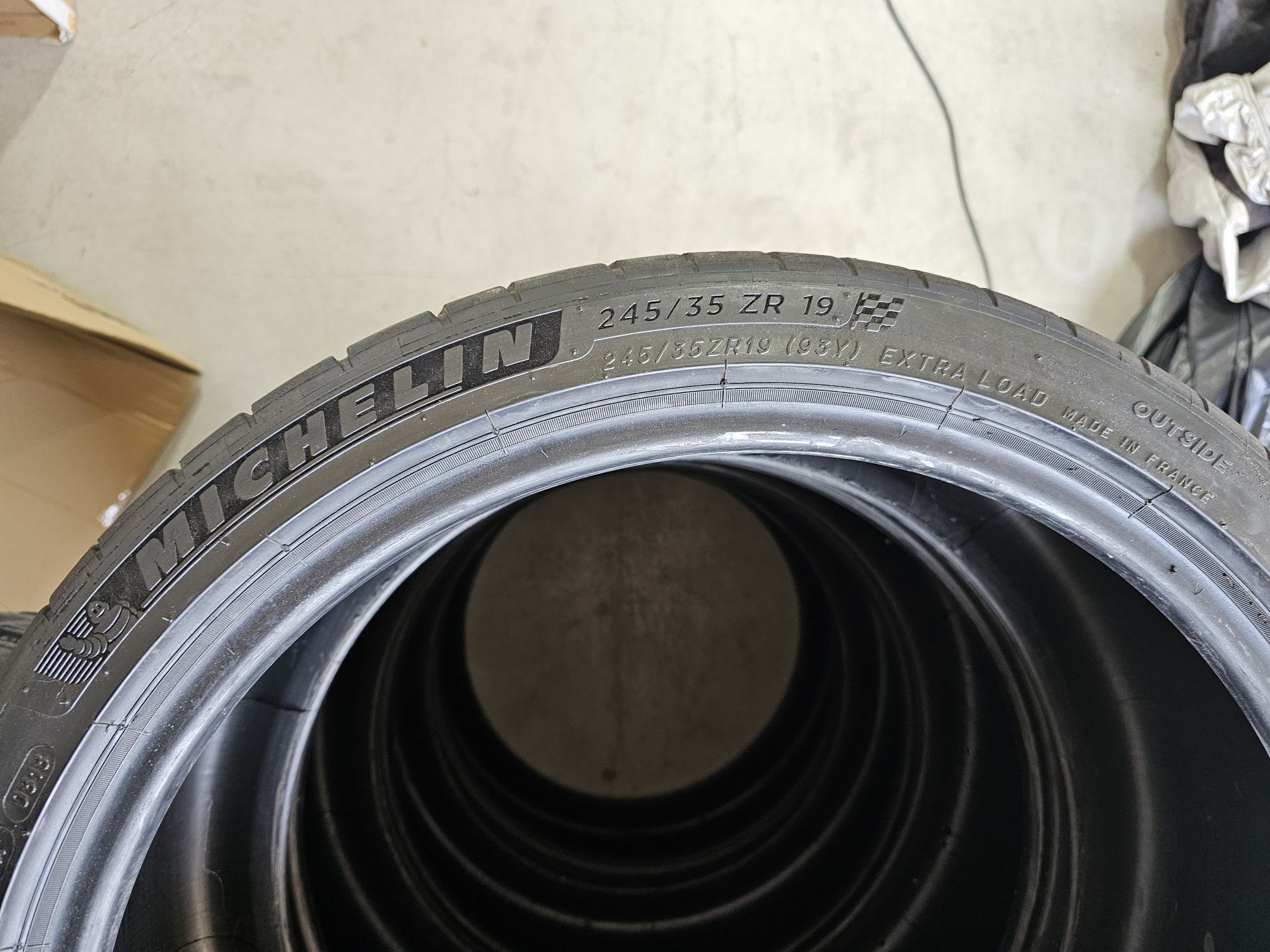 Michelin PS4S 245/35R19