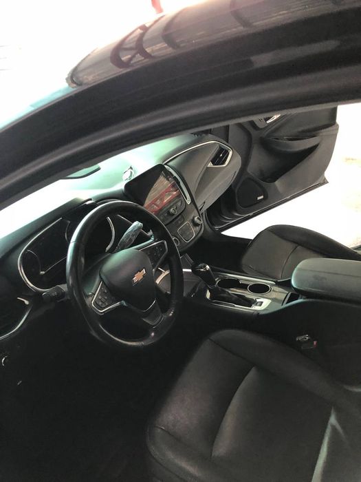 Malibu 2.4 metan sotiladi