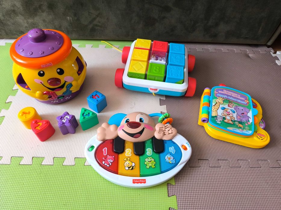 Музикални и други играчки Fisher price